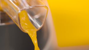 عصاره گیر تفال مدل ZC255