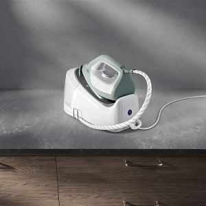 اتو مخزن دار آاگ مدل ST6-1-4LG