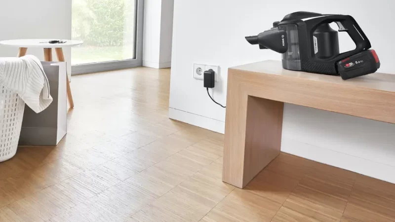 جارو شارژی بوش مدل BKS821MPOW